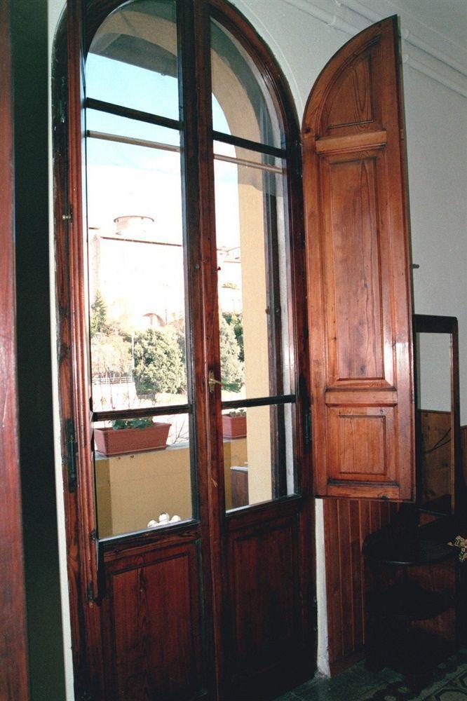 Alla Residenza Domus Minervae Περούτζια Εξωτερικό φωτογραφία
