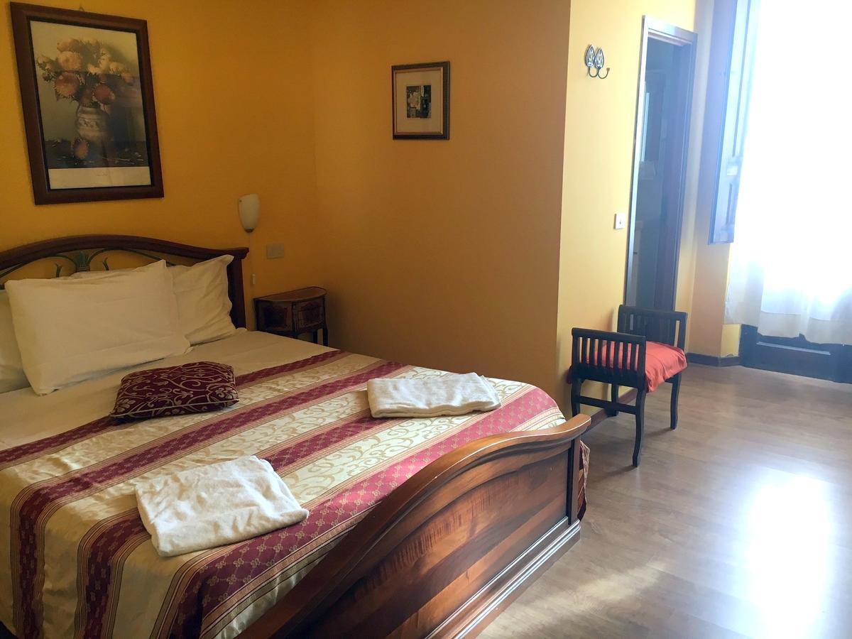 Alla Residenza Domus Minervae Περούτζια Εξωτερικό φωτογραφία