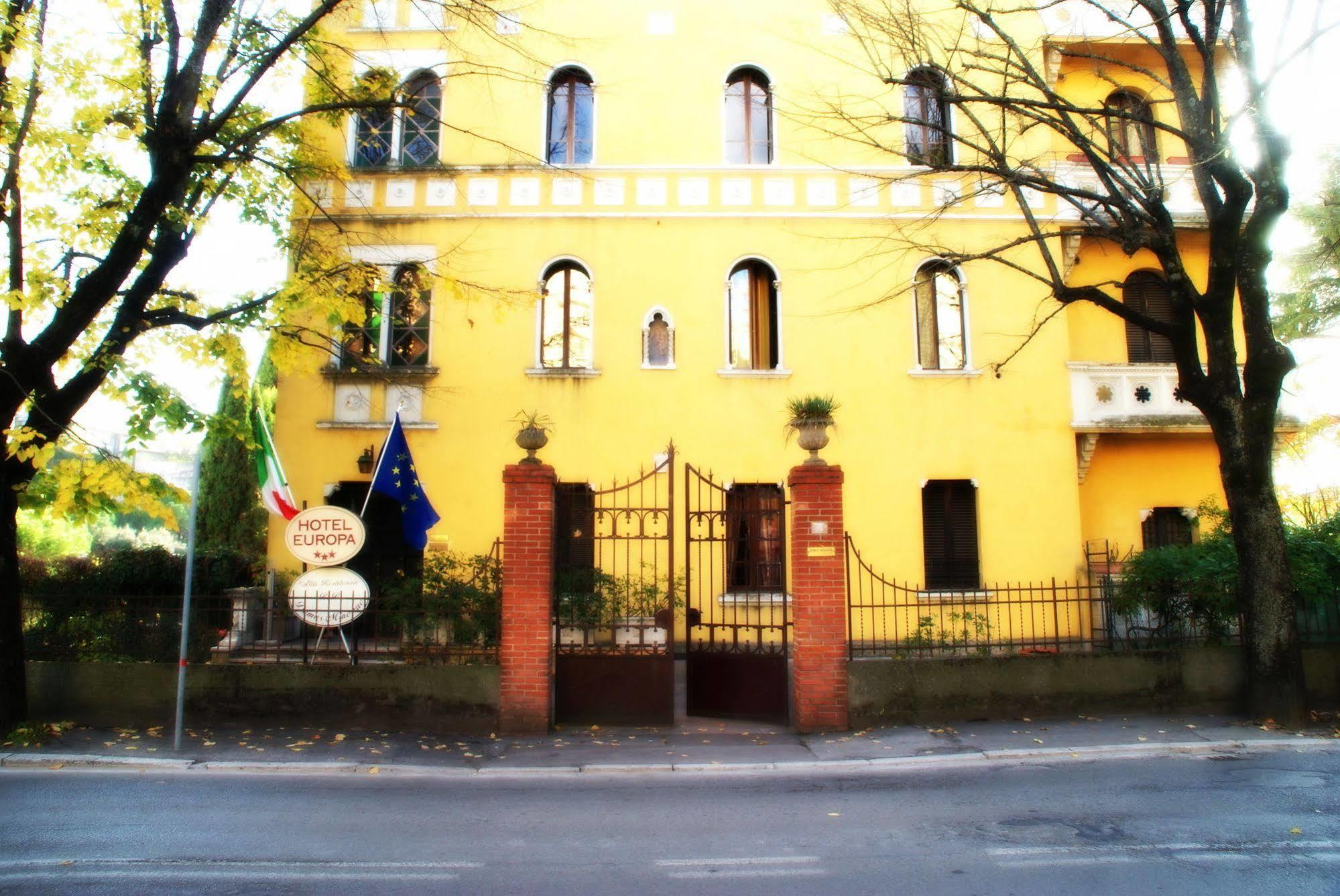 Alla Residenza Domus Minervae Περούτζια Εξωτερικό φωτογραφία